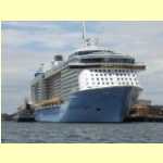 shipnov0250.jpg